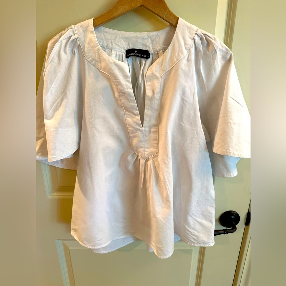 White 100% cotton bell short sleeve top
